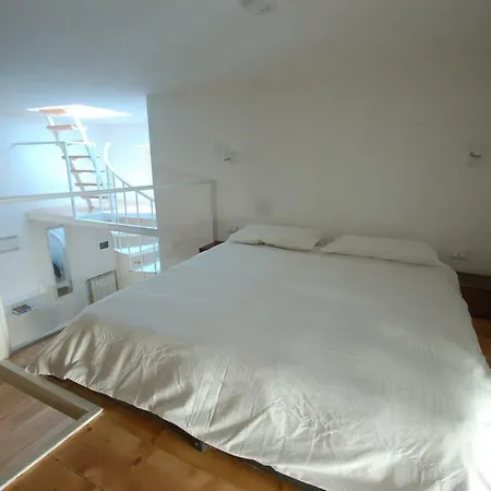 Holiday home Lost&found In Trastevere Rome